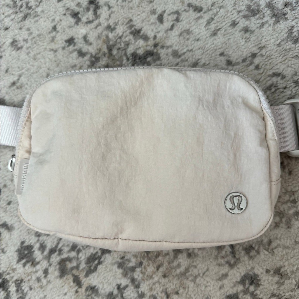 Lululemon White Belt Bag